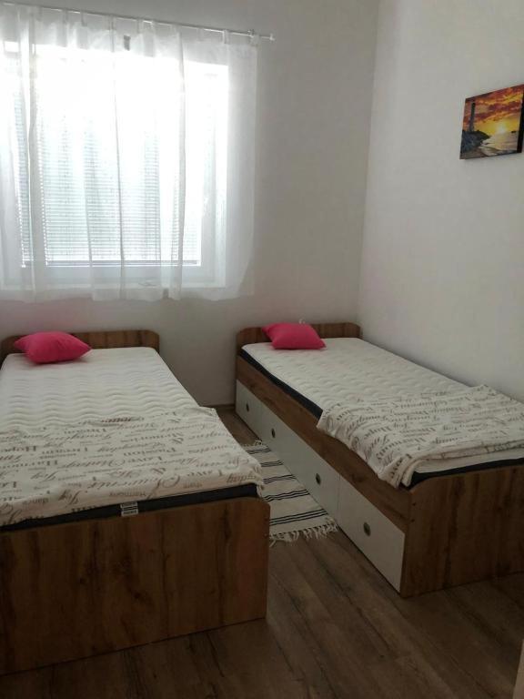 Apartmaji Meduza Izola Exterior foto